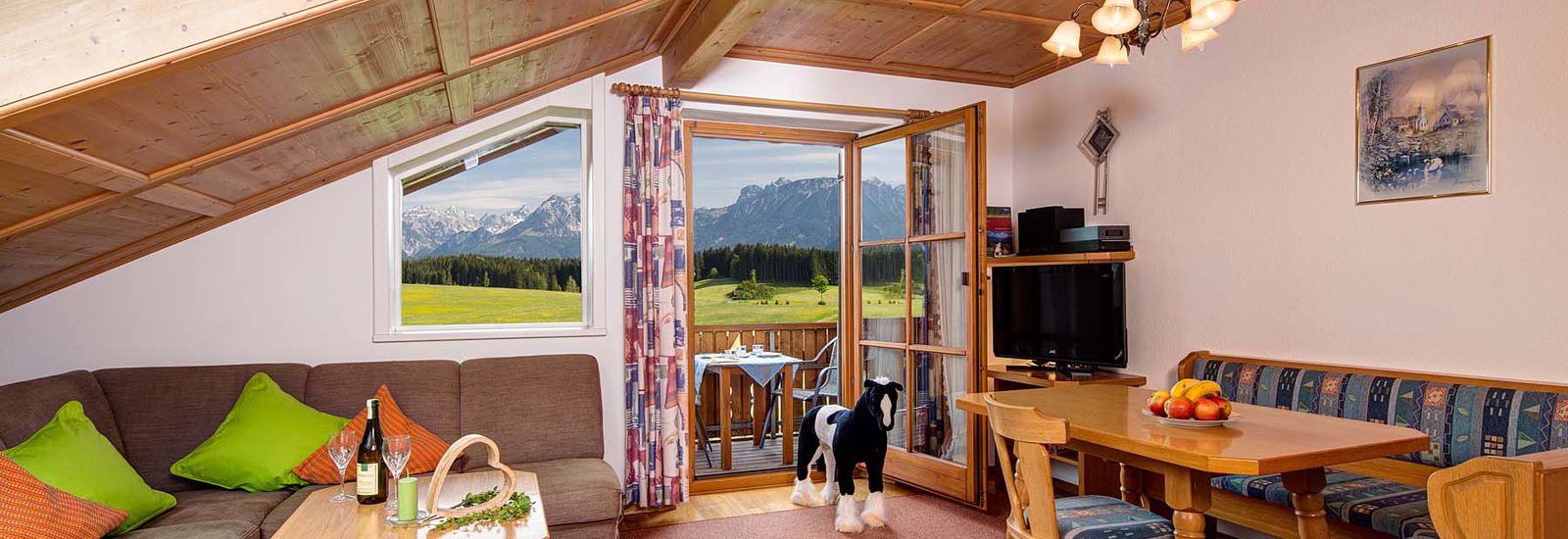 Wohnzimmer - Ferienwohnung Alpenblick